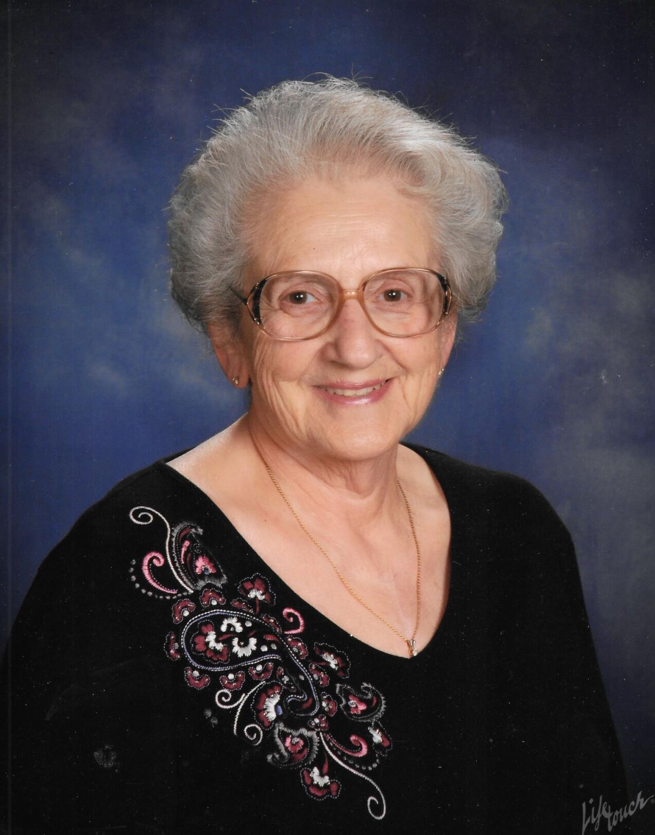 Lyons, Gretchen.jpg